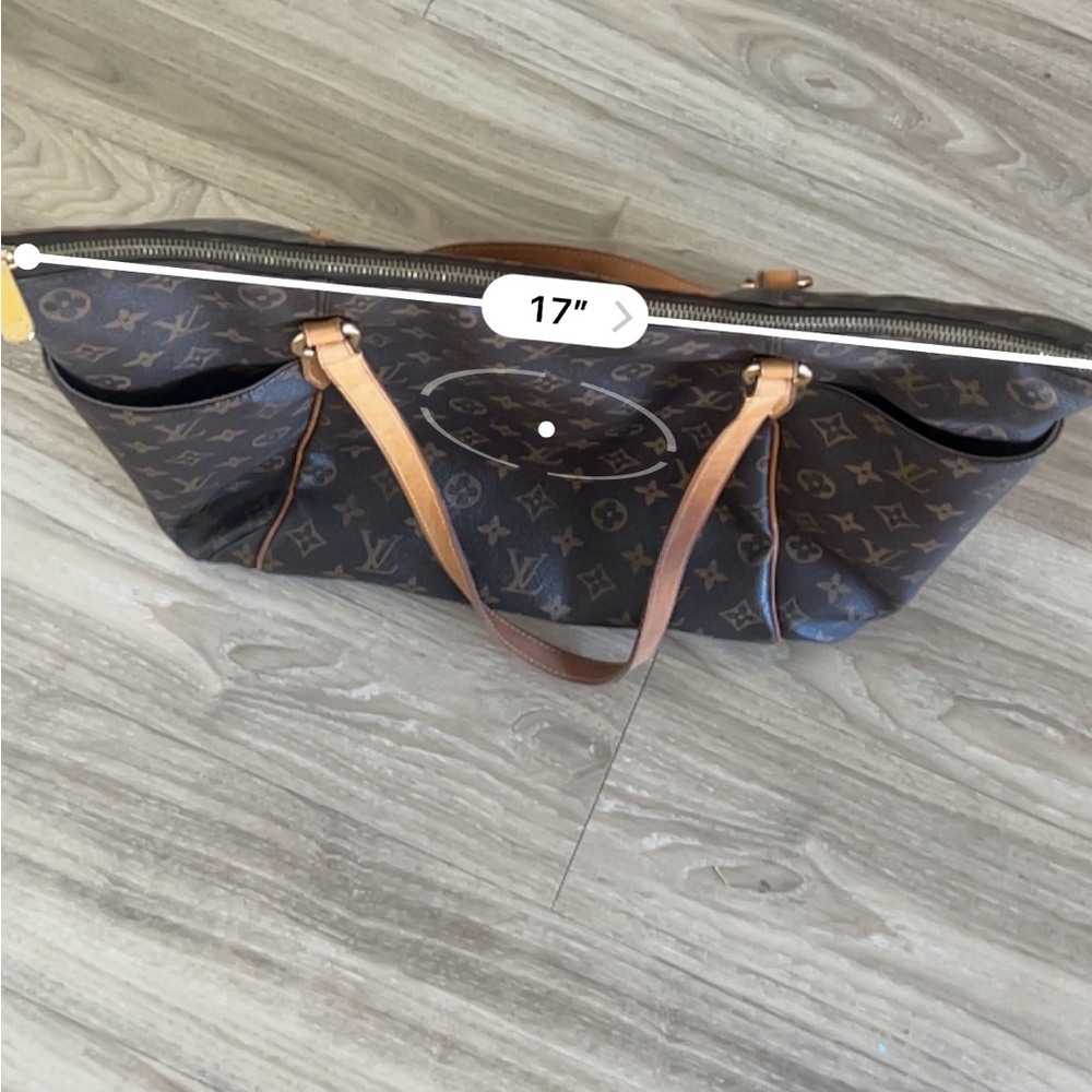 - Authentic Louis Vuitton totally GM - Picture 10 of 12